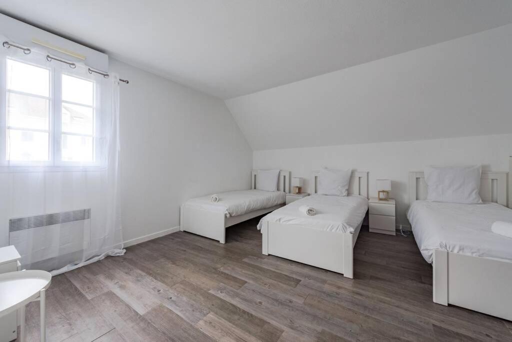 Guest House II Magny-le-Hongre Exterior foto